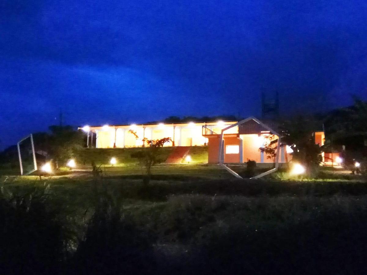 Taitung Sansiantai B&B 청궁 외부 사진