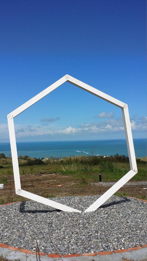 Taitung Sansiantai B&B 청궁 외부 사진